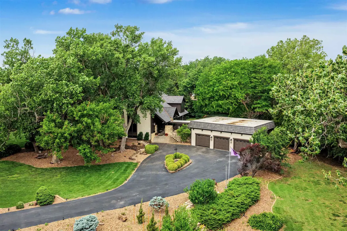 142 Seitz Dr, Salina, KS 67401 - #1