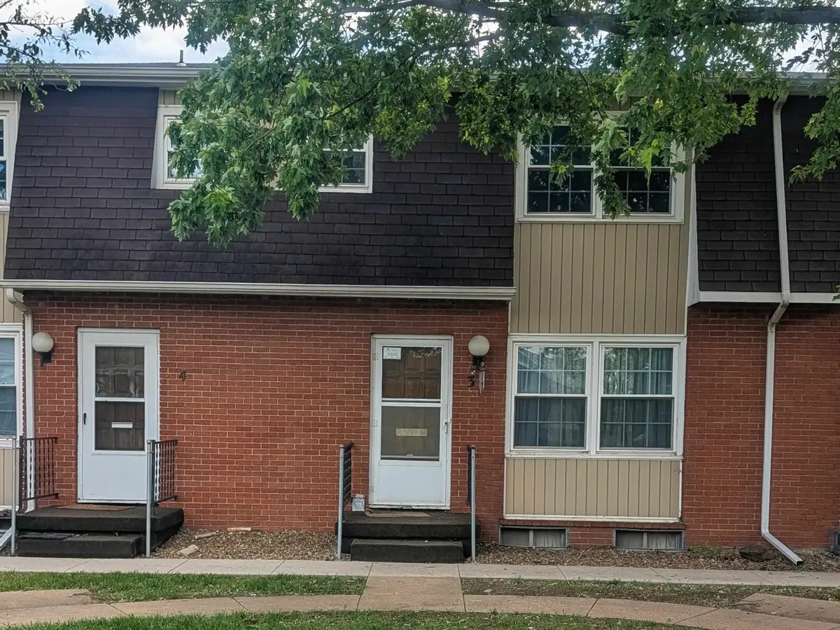 404 S Washington, Hillsboro, KS 67063 - #1