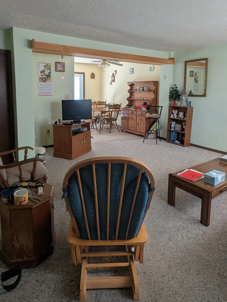 404 S Washington, Hillsboro, KS 67063 - #2