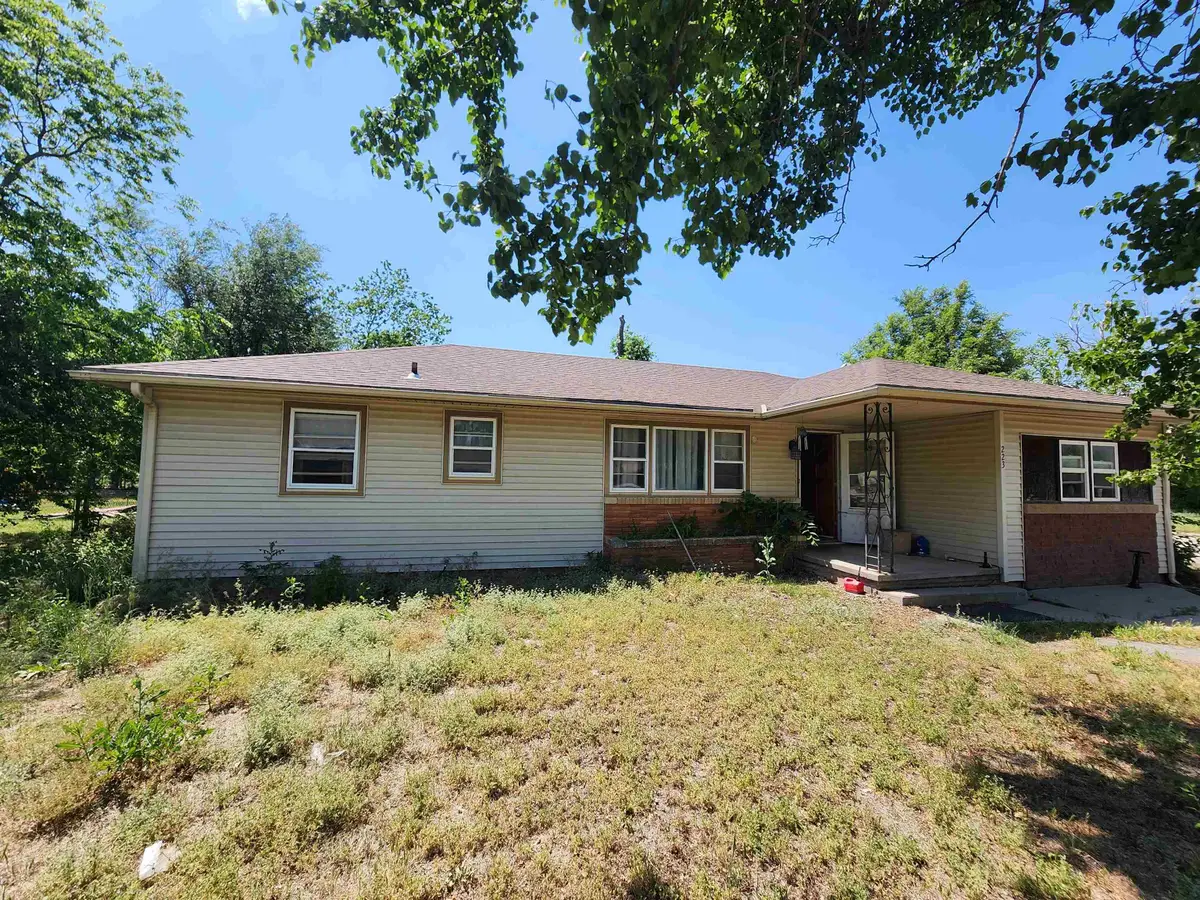 223 N Sedgwick, Burrton, KS 67020 - #1