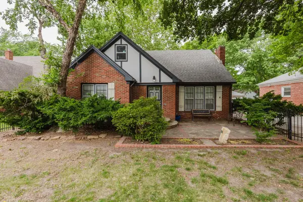 145 N Old Manor, Wichita, KS 67208
