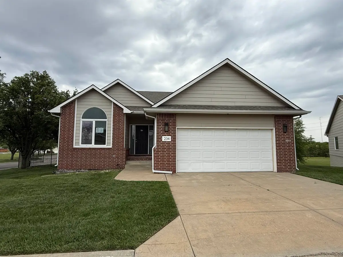 2022 S Webb Rd, Wichita, KS 67207 - #1