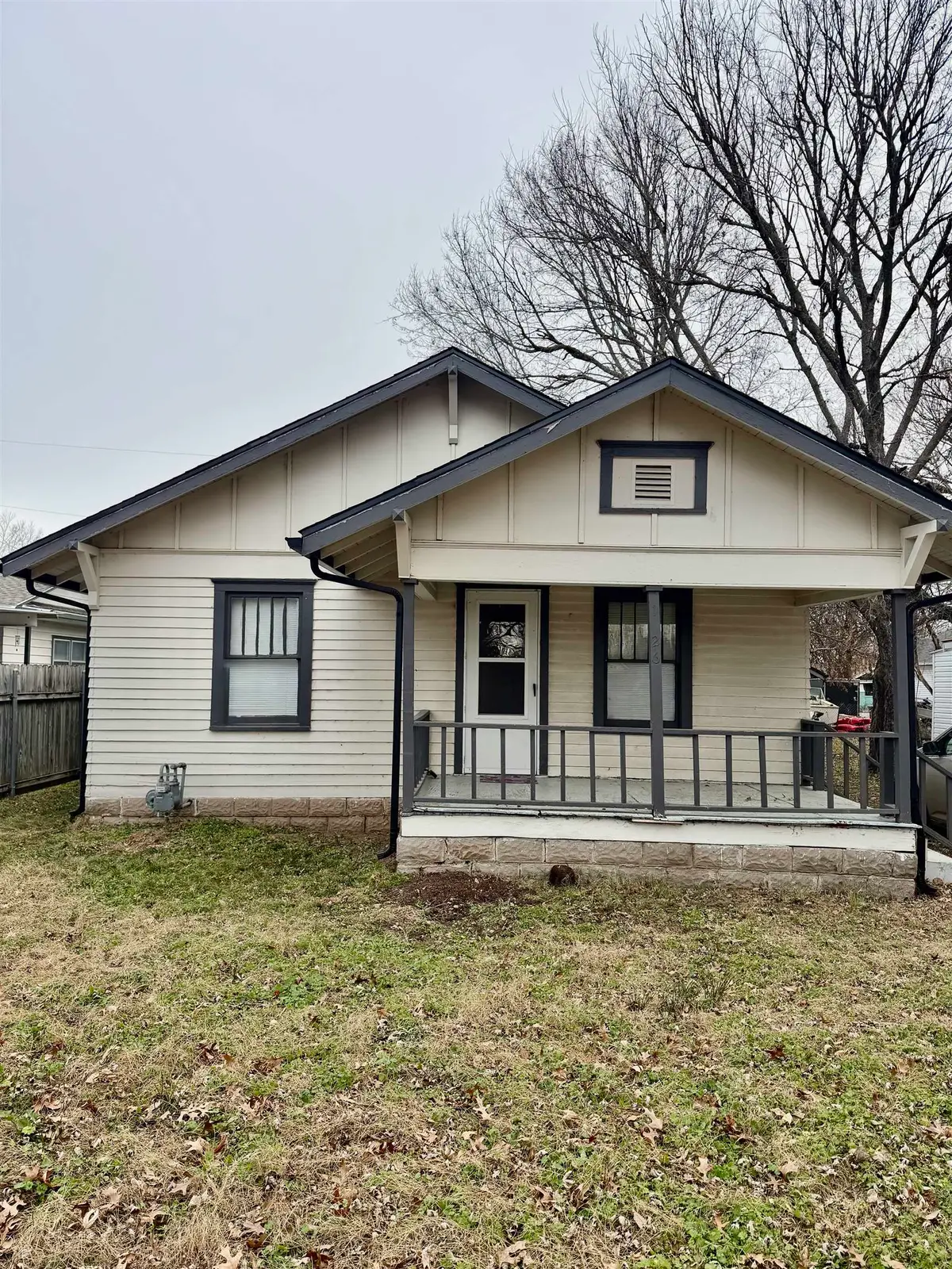 1126 N 1st, Arkansas City, KS 67005 - #1