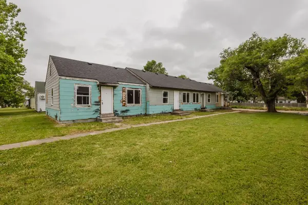 729 Sylvan, Wichita, KS 67218