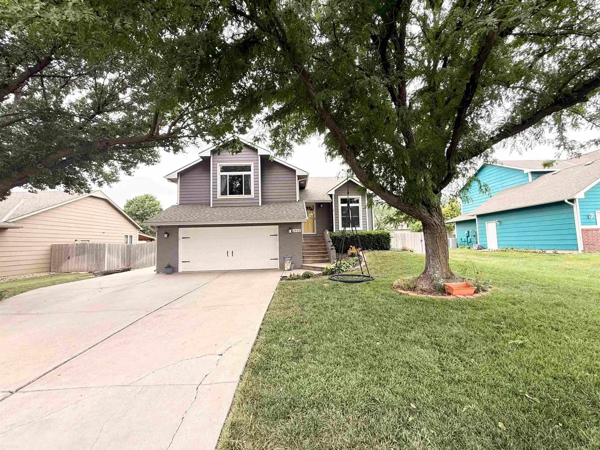 2443 N Woodlawn Blvd, Derby, KS 67037 - #1
