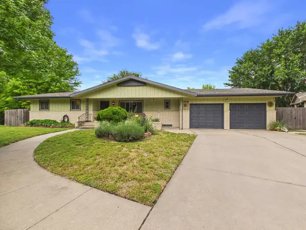 409 Sherman Dr, Newton, KS 67114