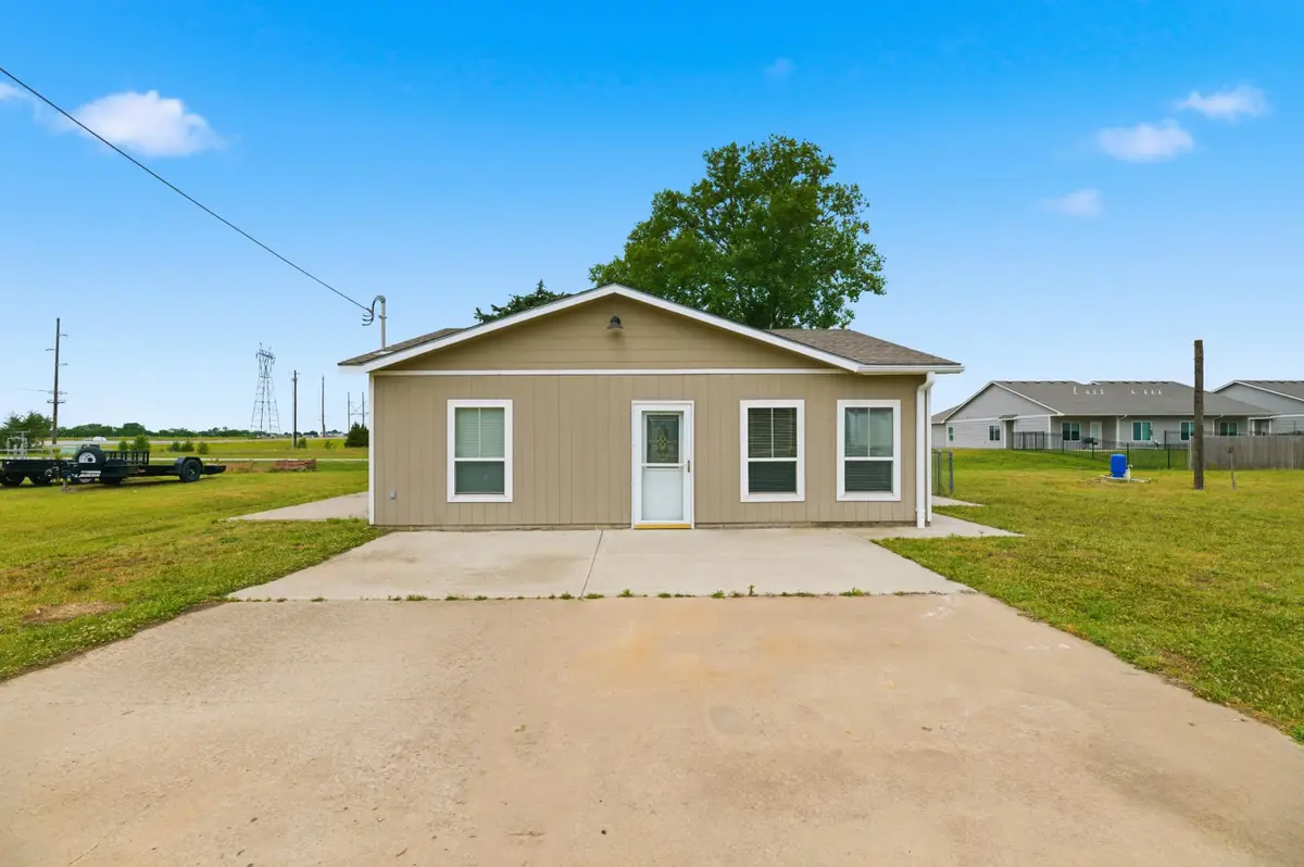 3933 S Baehr, Wichita, KS 67215 - #1