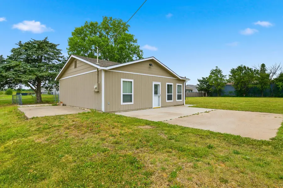 3933 S Baehr, Wichita, KS 67215 - #2