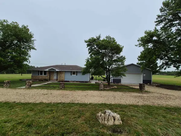 30050 211th Rd., Maple City, KS 67102