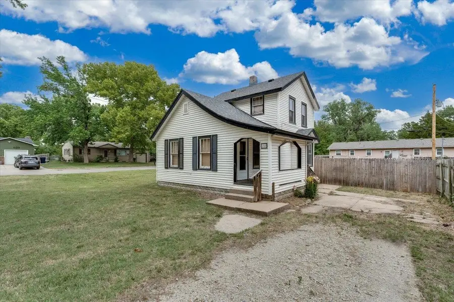 158 N Mccomas St, Wichita, KS 67203 - #3
