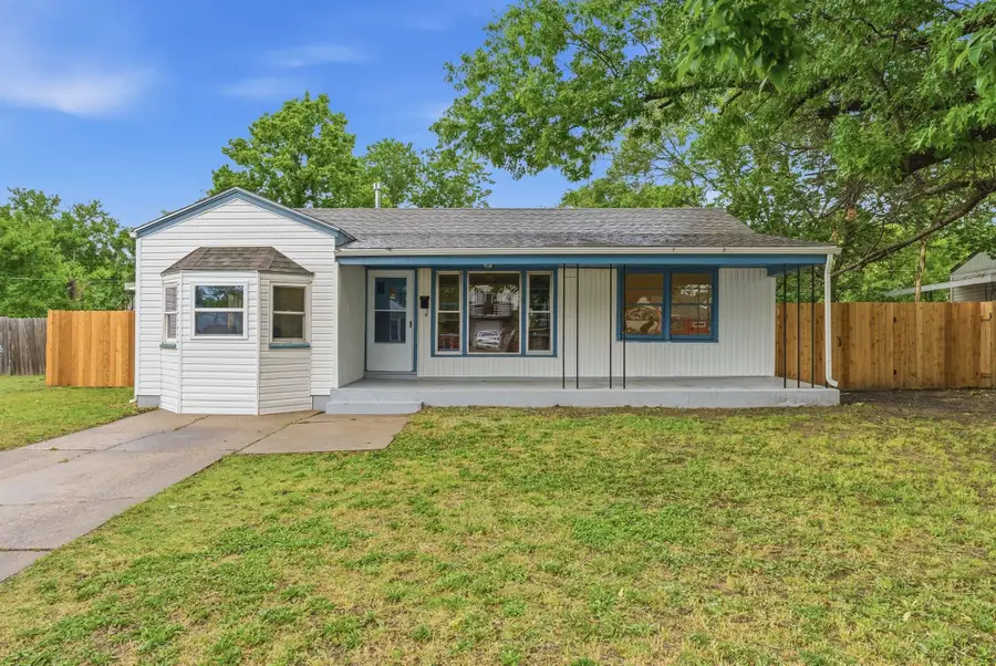 3018 E Southfork Ct, Wichita, KS 67216 - #2