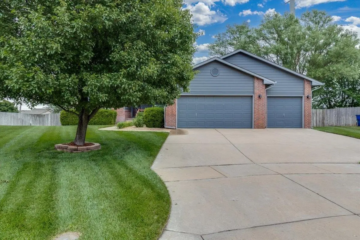 1378 N Aksarben Ct, Wichita, KS 67235 - #1