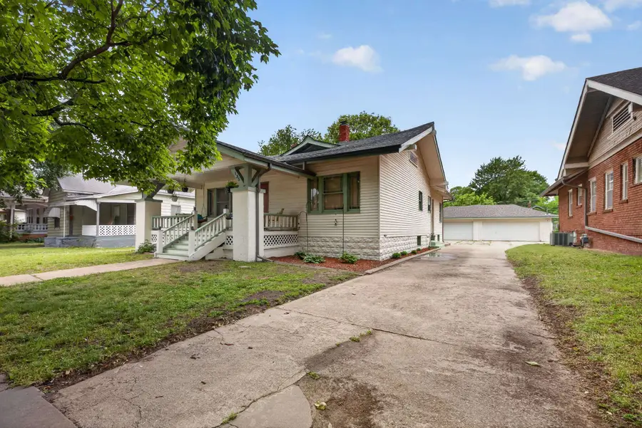 135 S Volustia Avenue, Wichita, KS 67211 - #3