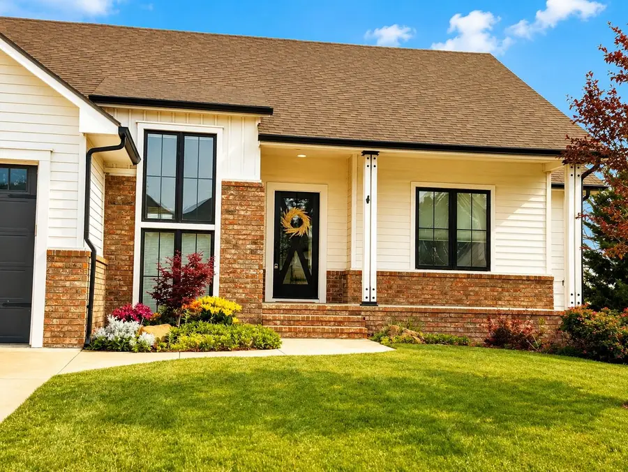 1502 N Shadow Rock Dr, Andover, KS 67002 - #3