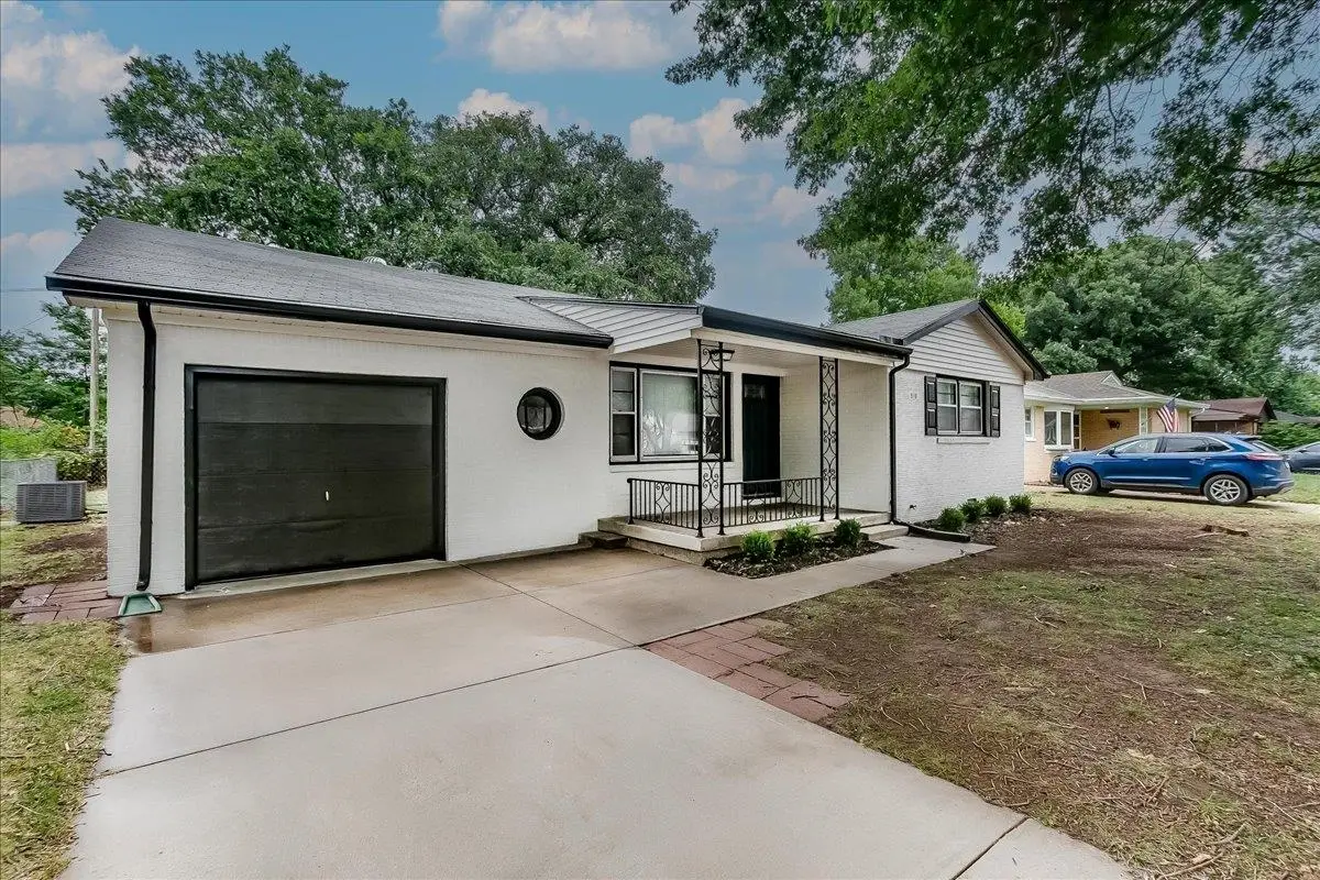 518 S Kokomo, Derby, KS 67037 - #1