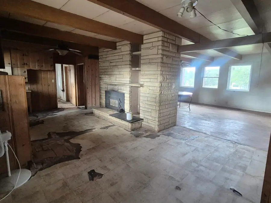 21253 Hoover Ave, Winfield, KS 67156 - #3