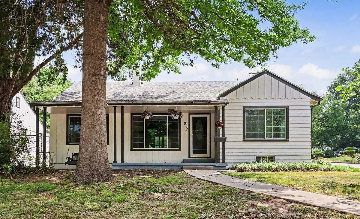 956 S Holyoke, Wichita, KS 67218 - #1