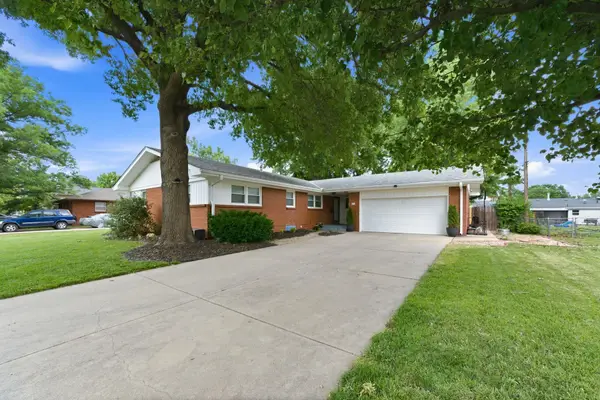 840 N Waddington Ave, Wichita, KS 67212