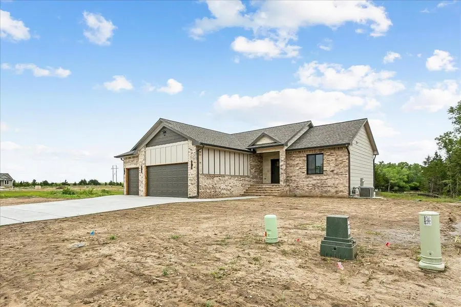 4818 W Calvert St, Wichita, KS 67215 - #2