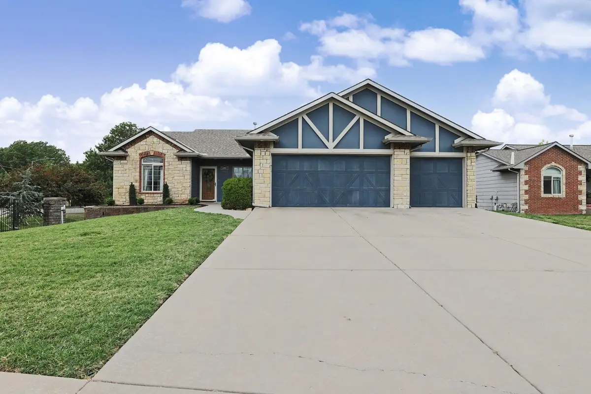 2801 N Rough Creek, Derby, KS 67037 - #1