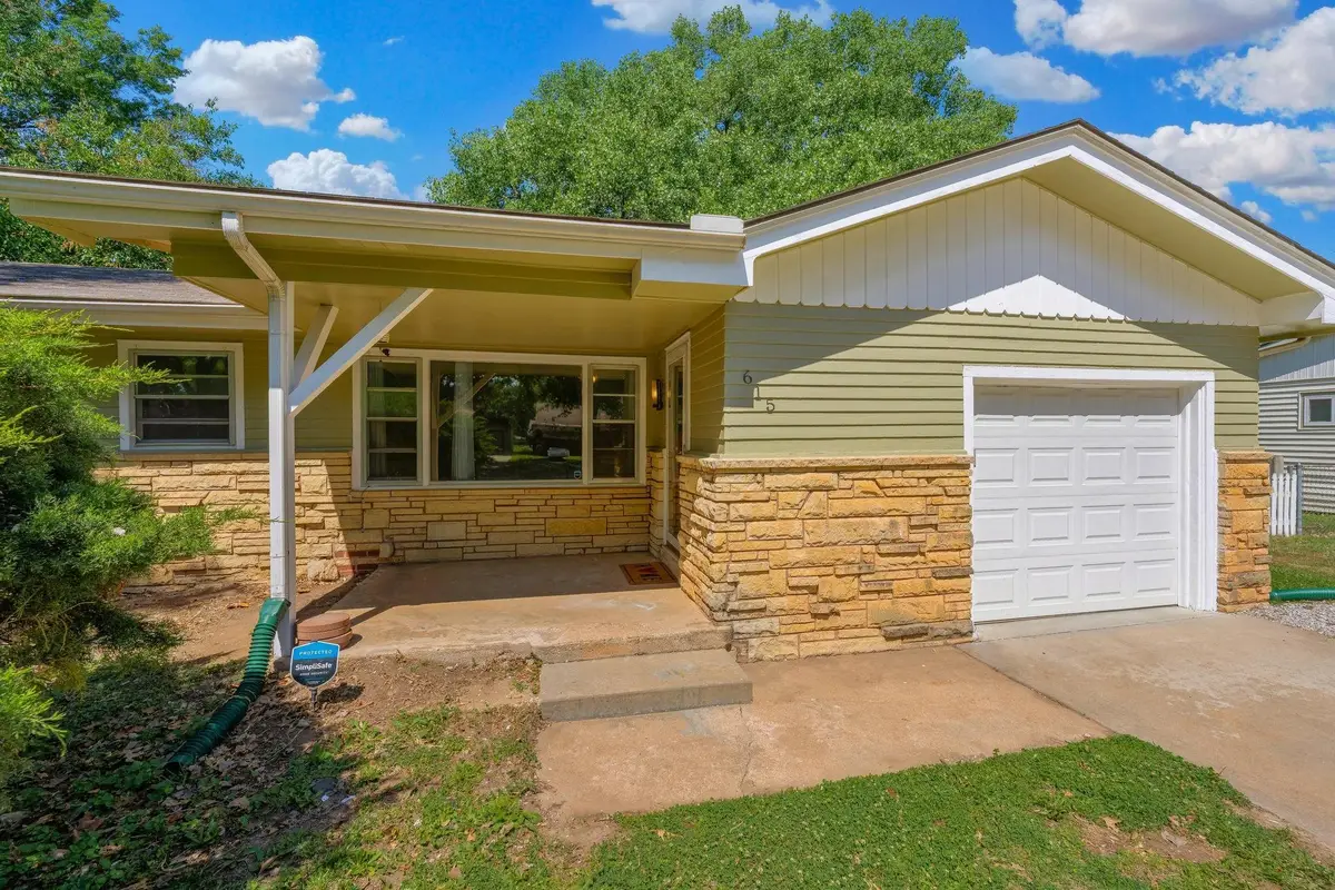615 N Redbarn, Wichita, KS 67212 - #1