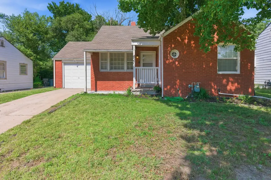 627 N Glendale St, Wichita, KS 67208 - #3