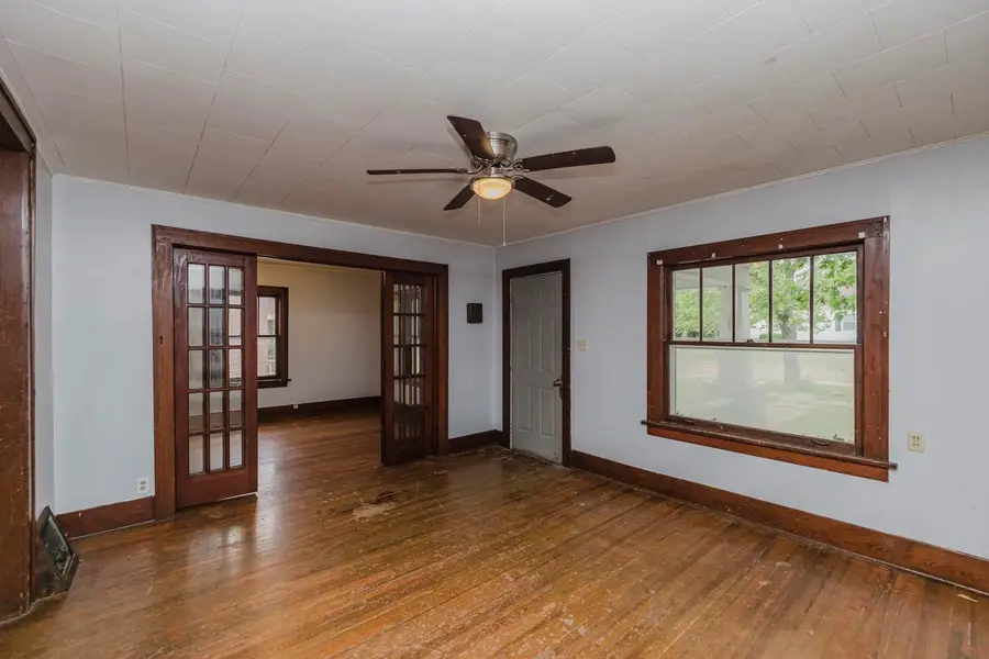 311 Locust, Marion, KS 66861 - #3