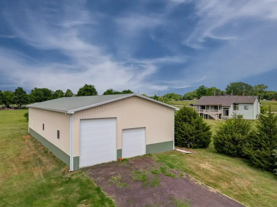 10307 Quail Ln, Arkansas City, KS 67005 - #3