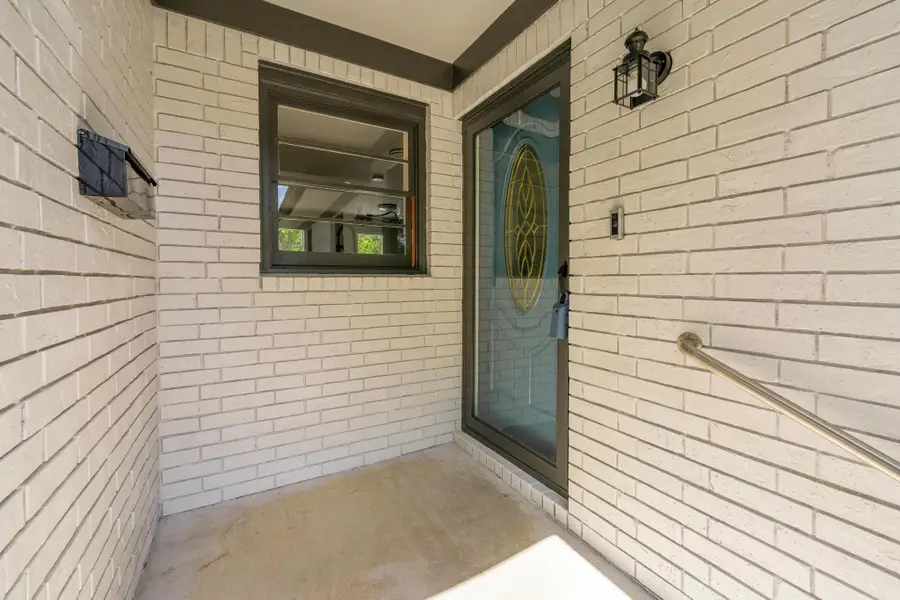 1213 N Wilbur Ln, Wichita, KS 67212 - #3