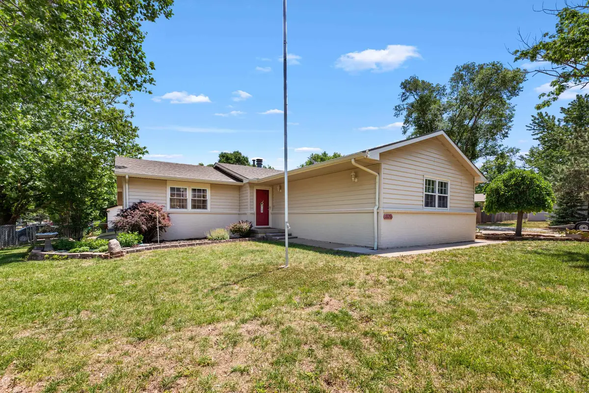 2012 N Burr Hill, Derby, KS 67037 - #1