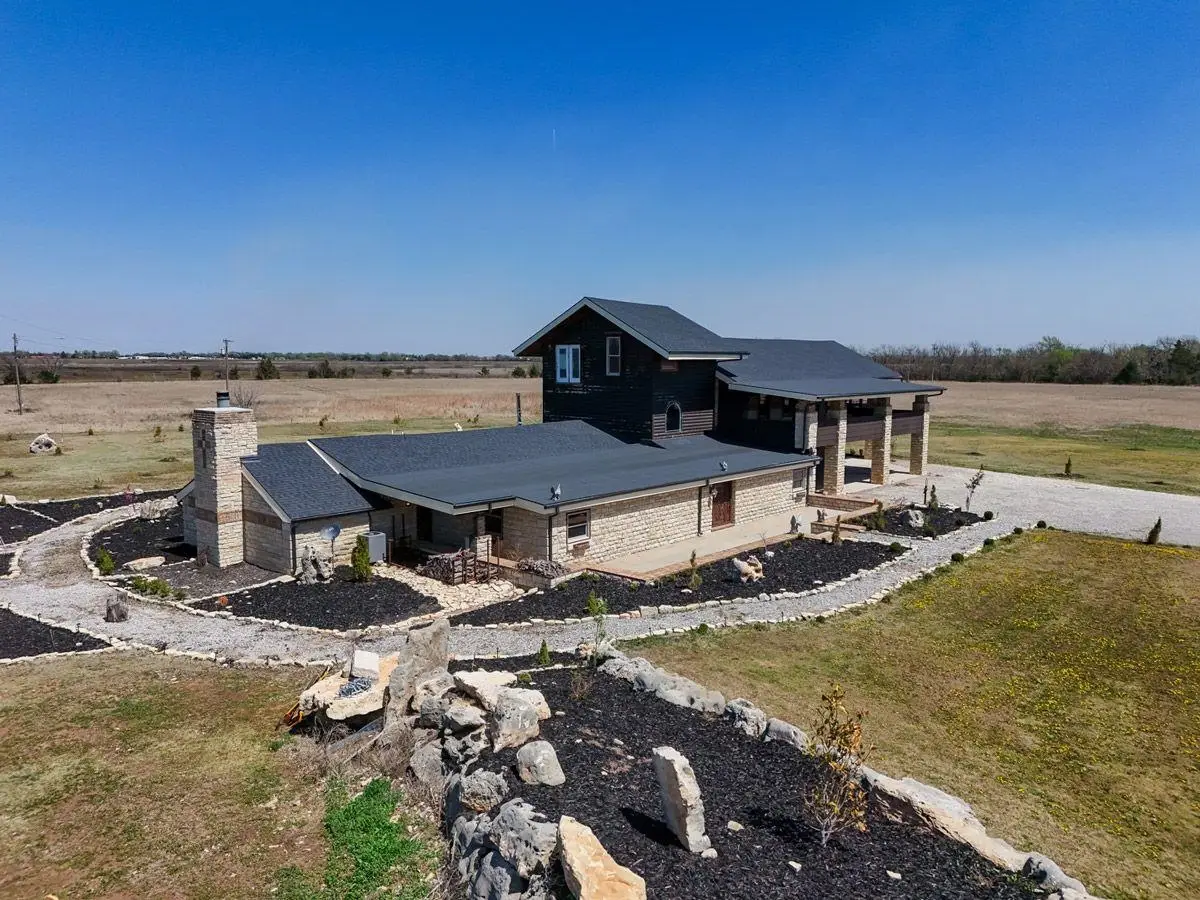 1827 SE 20th Street, El Dorado, KS 67042 - #1