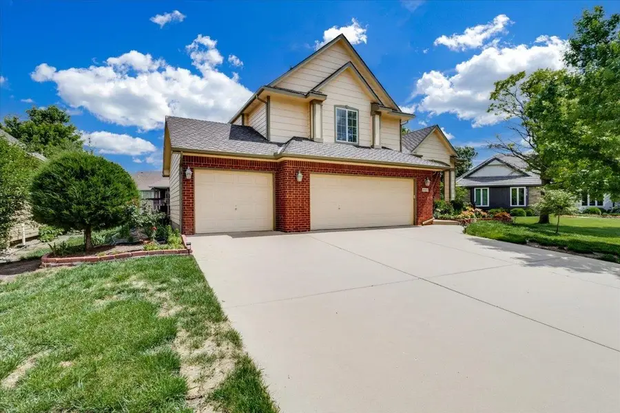 8323 E Champions Ct, Wichita, KS 67226 - #2