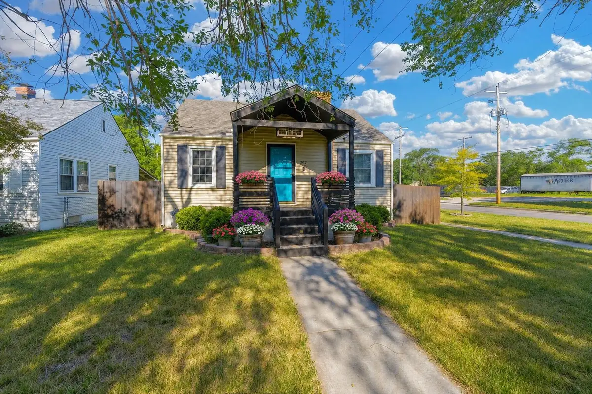 257 Clarence, Wichita, KS 67203-1338 - #1
