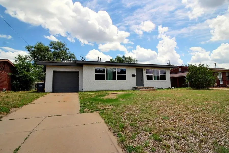 3434 S Washington Ave, Wichita, KS 67216 - #2