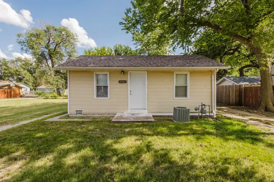 2005 W Walker, Wichita, KS 67213 - #2