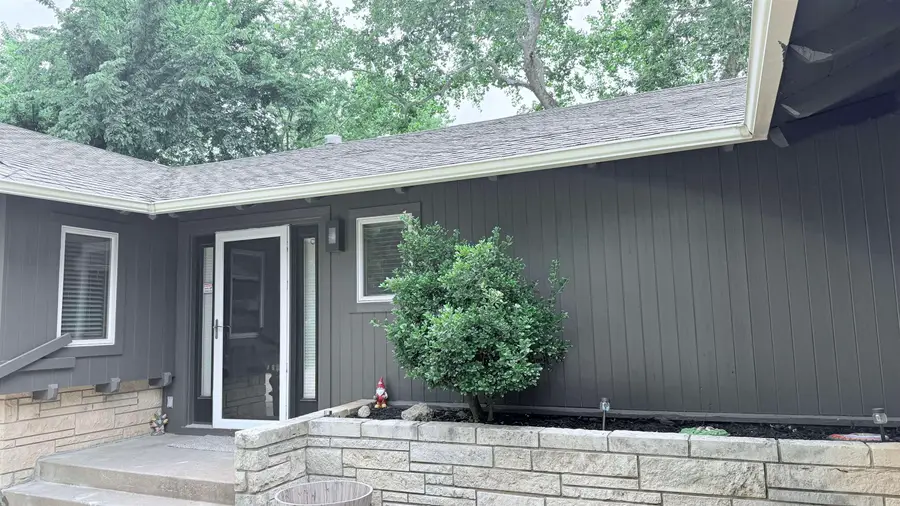 3151 N Somerset Dr, Wichita, KS 67204 - #3