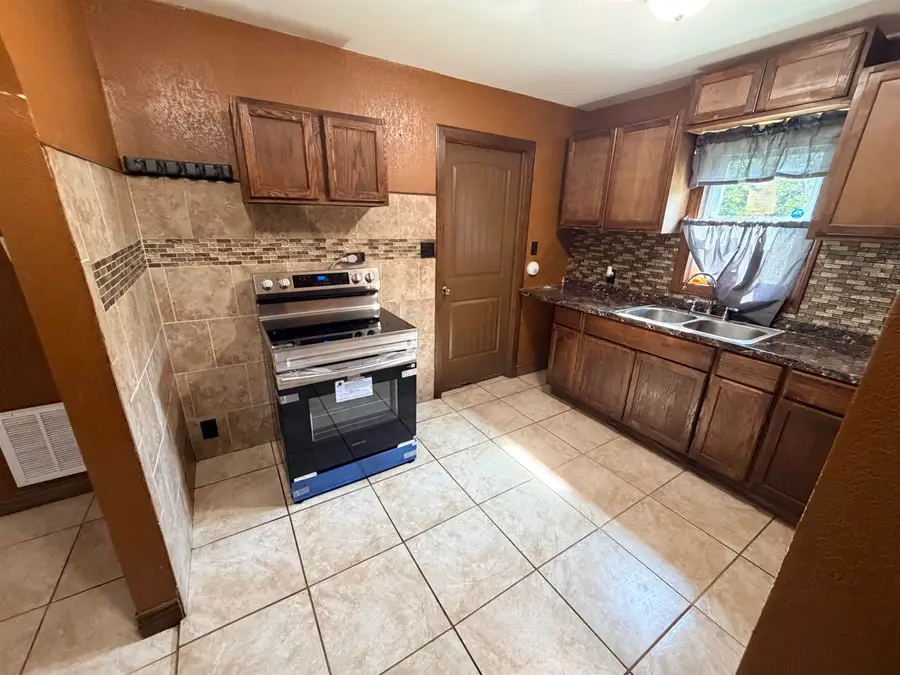 2312 N Minnesota, Wichita, KS 67219 - #3