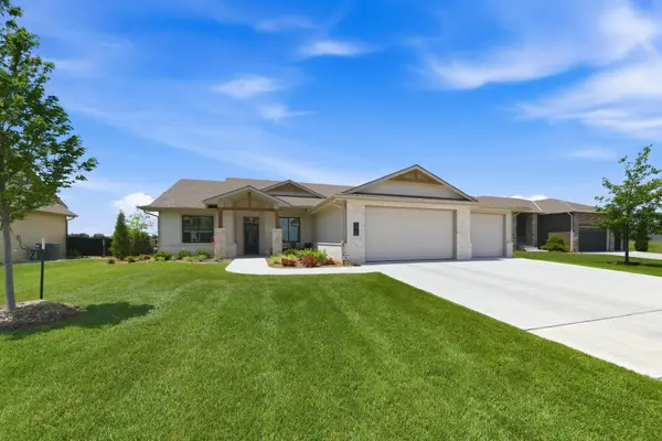 5926 E Forbes Ct., Bel Aire, KS 67220