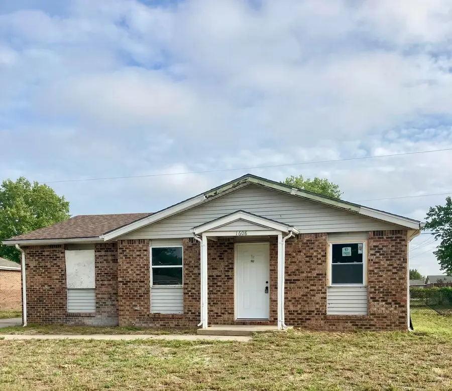 1608 E Delmar, Wichita, KS 67216 - #2