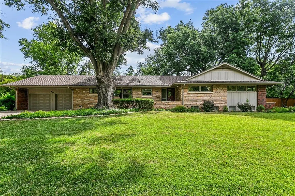 346 N Fairway Ave, Wichita, KS 67212 - #1