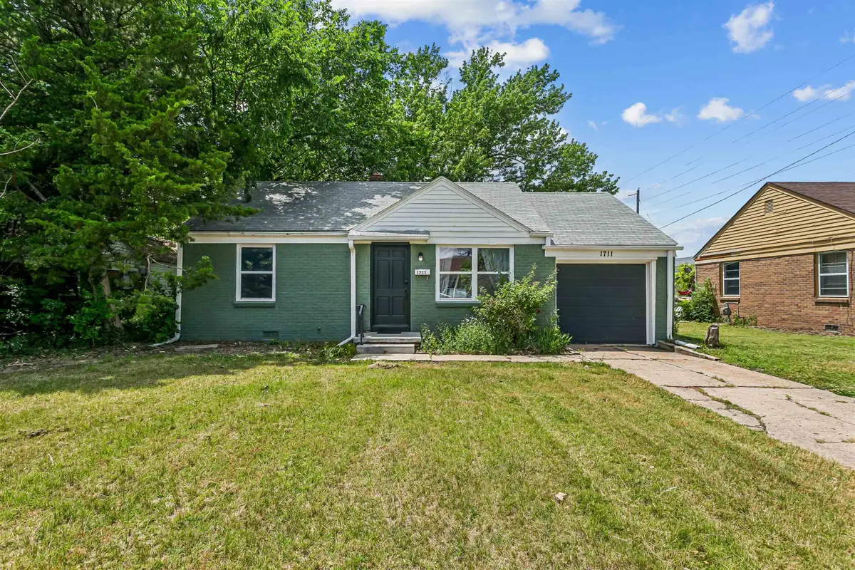 1711 N Belmont Ave, Wichita, KS 67208-2114 - #1