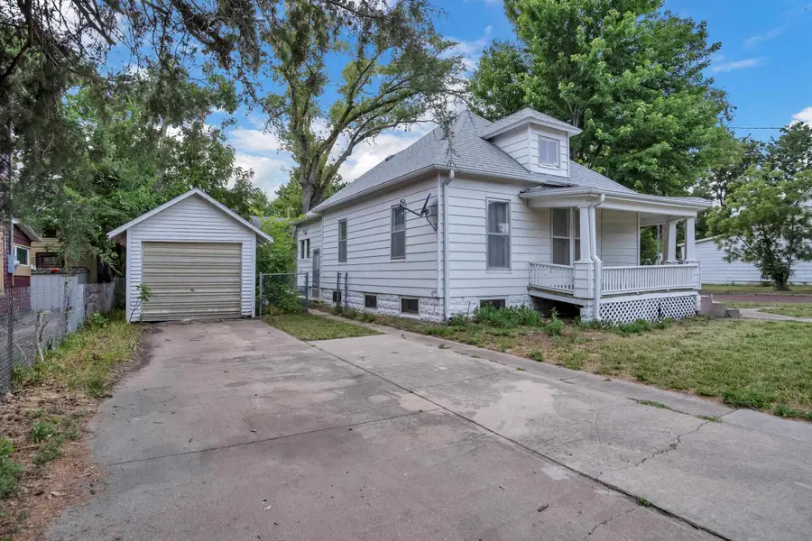 301 Old Main, Newton, KS 67114 - #2