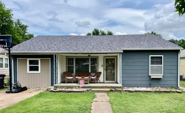 1208 N 2nd, Arkansas City, KS 67005