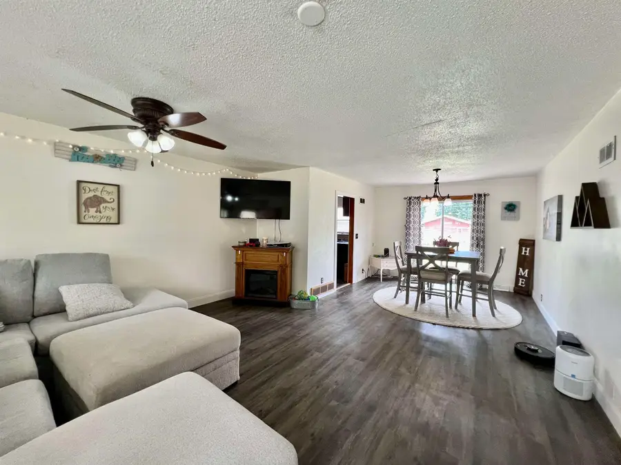 1208 N 2nd, Arkansas City, KS 67005 - #3