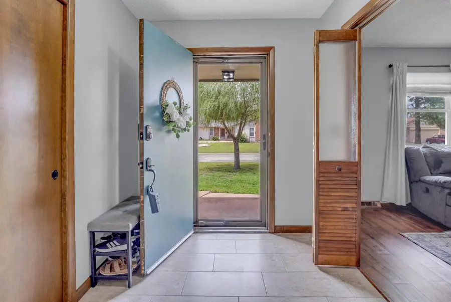 5711 E 20th St N, Wichita, KS 67208 - #3