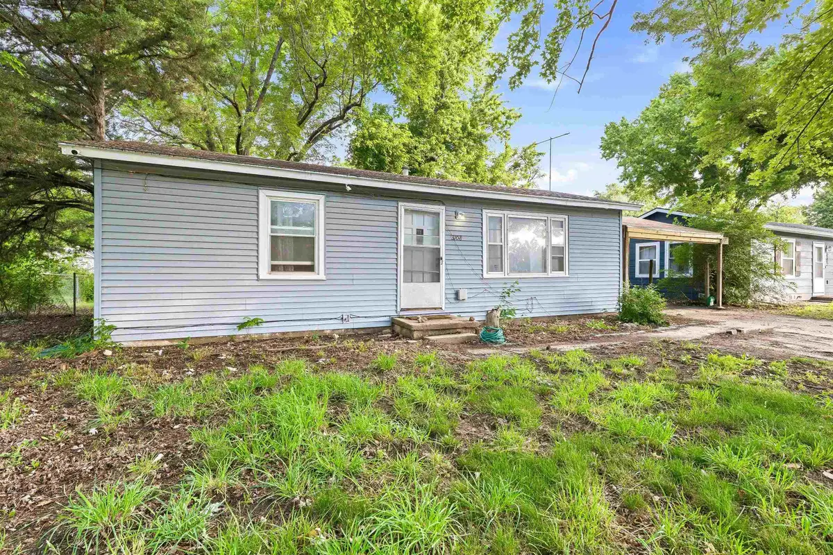 3108 W Dora St, Wichita, KS 67213-1521 - #1