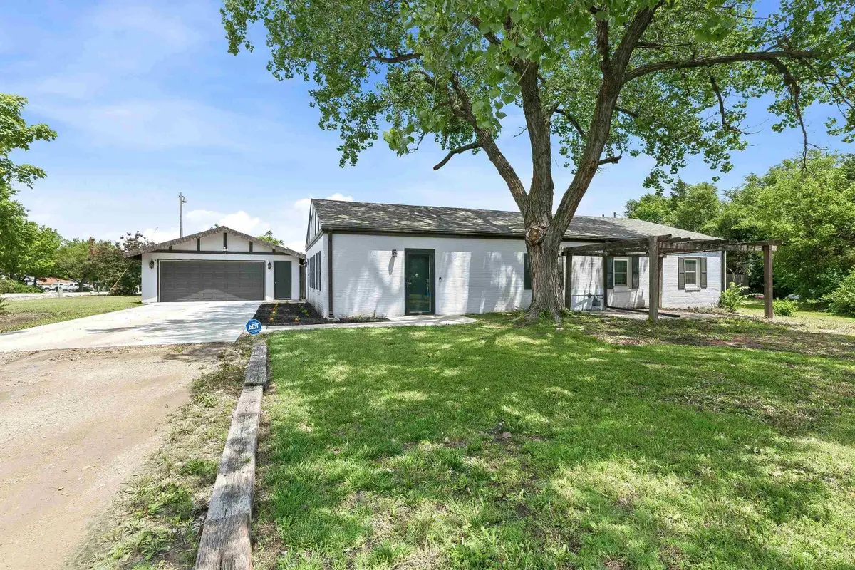 2350 S Bedford St, Wichita, KS 67207 - #1