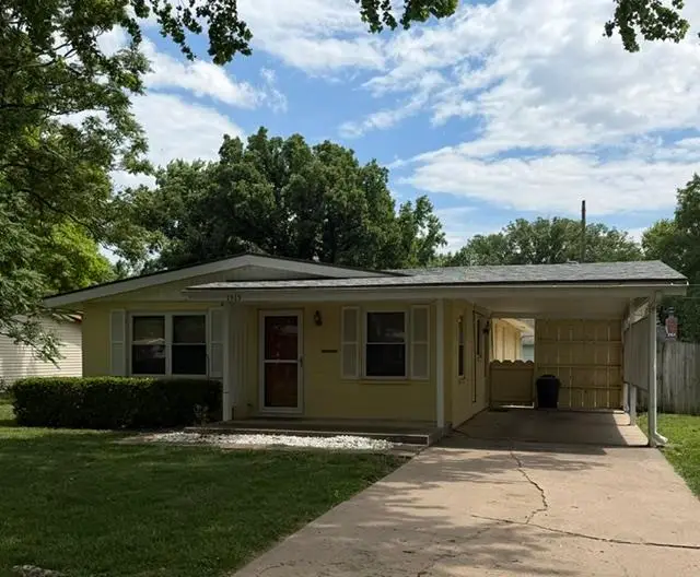 1515 Ann, Winfield, KS 67156 - #1