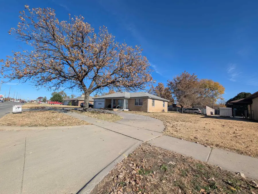 3334 S Seneca St, Wichita, KS 67217 - #2