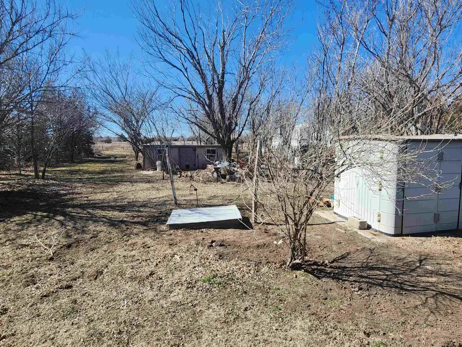 8531 N Ridge Rd, Valley Center, KS 67147 - #2